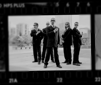 GRUPO MAXI BON